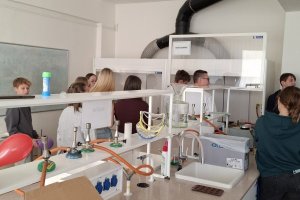 Exkurze deváťáků do laboratoří