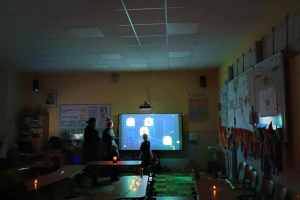 Halloween - Strašidelná stezka ve škole