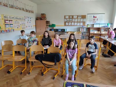 peveckasoutez01